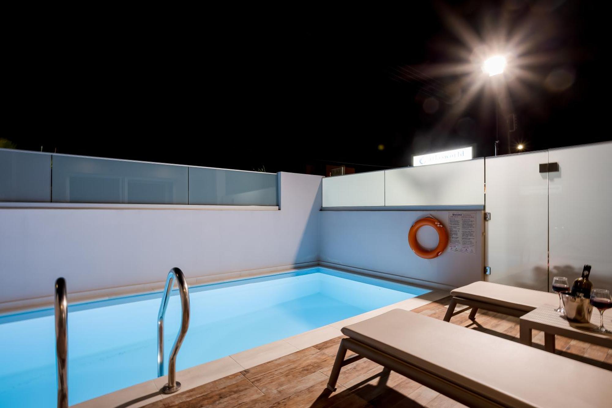 Sarpidon Suites Agia Marina Екстериор снимка