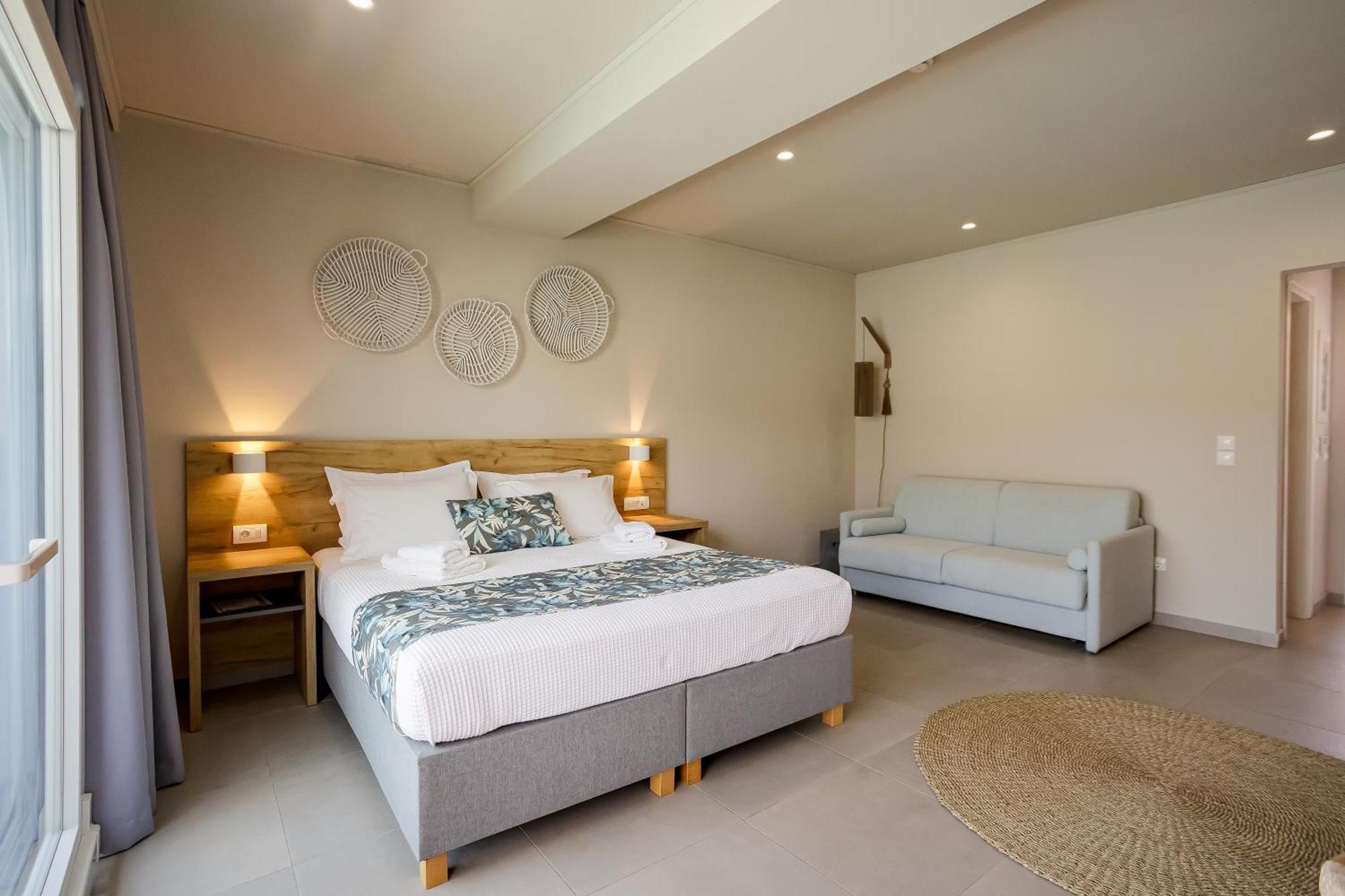 Sarpidon Suites Agia Marina Екстериор снимка