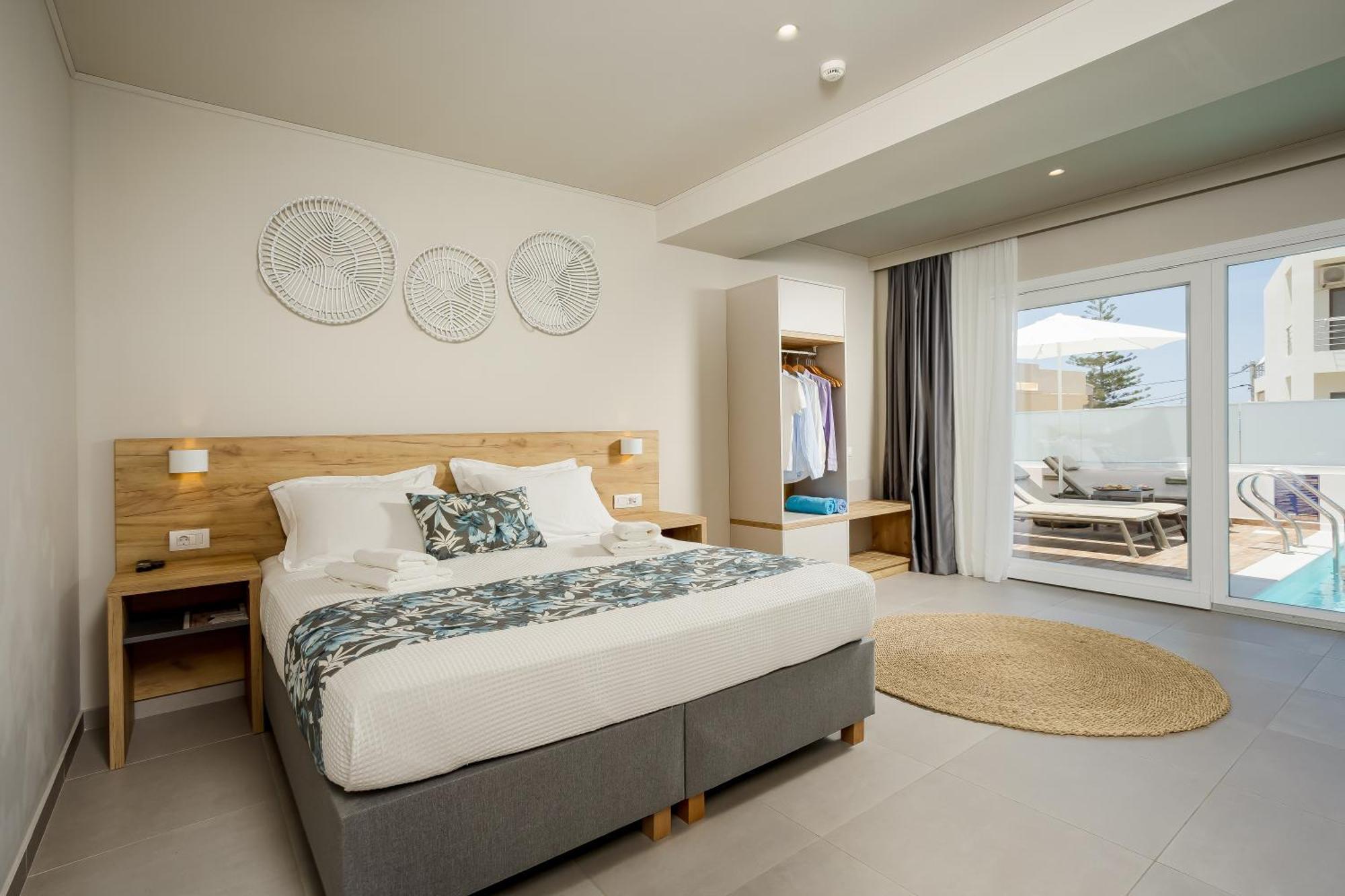 Sarpidon Suites Agia Marina Екстериор снимка