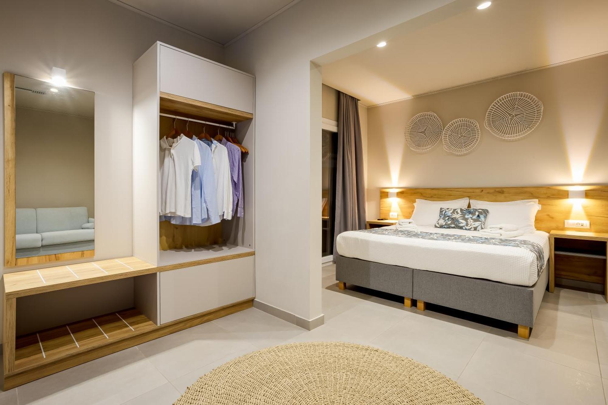 Sarpidon Suites Agia Marina Екстериор снимка